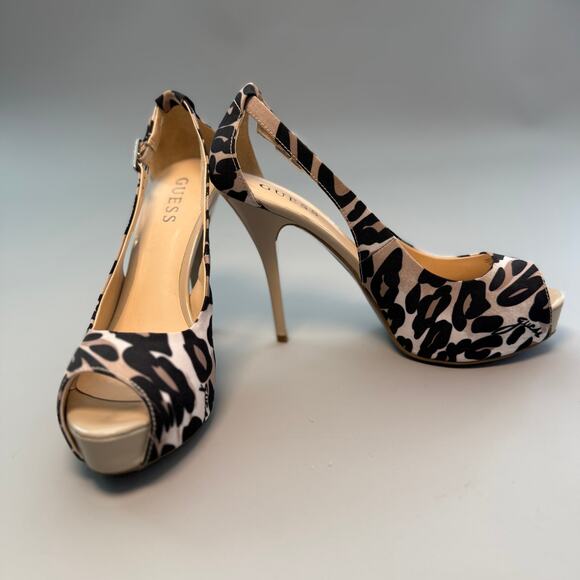 Guess Hondo 4 Leopard Print Open-Toe Pumps - Picture 2 of 5